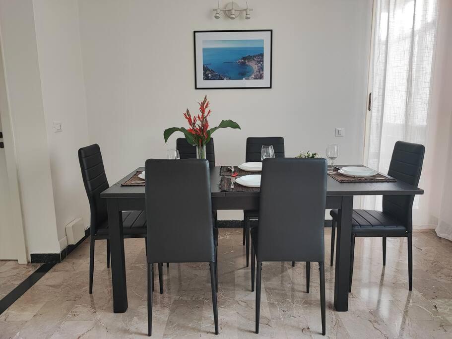 Апартаменты La Vie En Rose Flat Сестри-Леванте Экстерьер фото